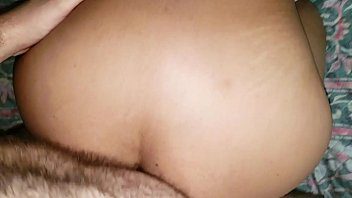 Morena da bucetinha peluda fodendo no motel