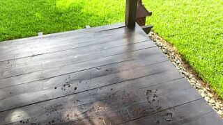 Japonesa muito safadona fodendo na piscina