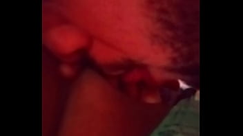 Fodeu gostoso a safada e gozou na boca