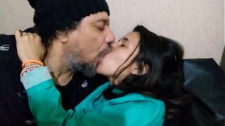 Ninfetinha gostosa vai fazer você gozar bem gostosinho no xxx