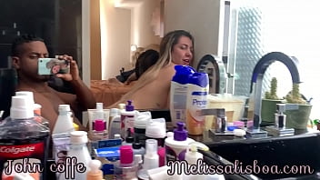 Namorado pauzudo muito bem dotado na foda amadora