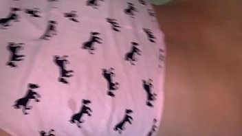 Vídeo metendo a minha namoradinha vadia tarada novinha