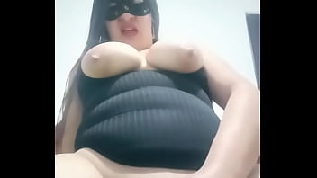 Vídeo metendo a xaninha apertada da novinha putona boazuada