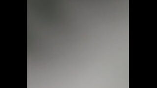 Negro dotado dando um talendo na xoxota da coroa milf loira