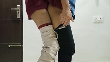 Novinha funkeira dando gostosão