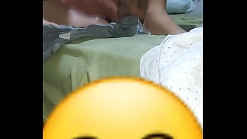 Casada safadinha gozando no caralho do negão