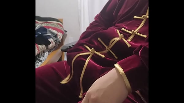 Gozando no cu da amiga moça putiane putinha muito tarada