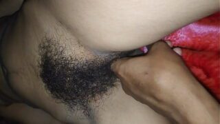 Putinha linda rebolando