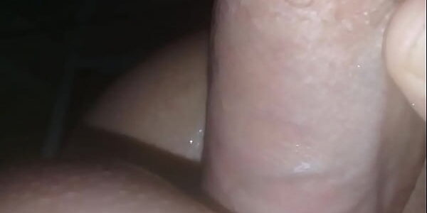 Moreninha linda no sexo anal amador