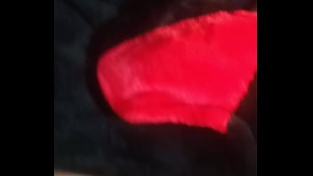 Coroa bunda grande gostosona empina o bundão e se exibi
