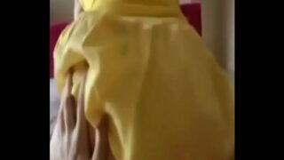 Morena formosa muito tesuda socando de quatro