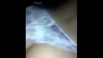 Socando forte na moreninha amadora esposa casada safadona