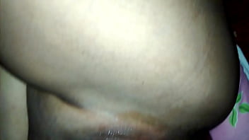 Coroinha maravilhosa dando cuzão de quatro x videos amadoras