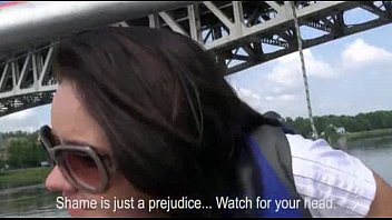 Pagou pra foder com as garotas putinhas taradinhas do pornô hd