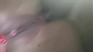 Puta lorinha putiane fogosa socando muito delicioso